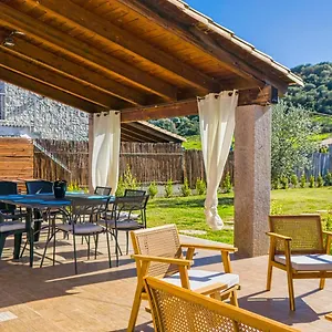  Ferienhaus Del Moro, Free Wifi, 300mt From Sinzias'